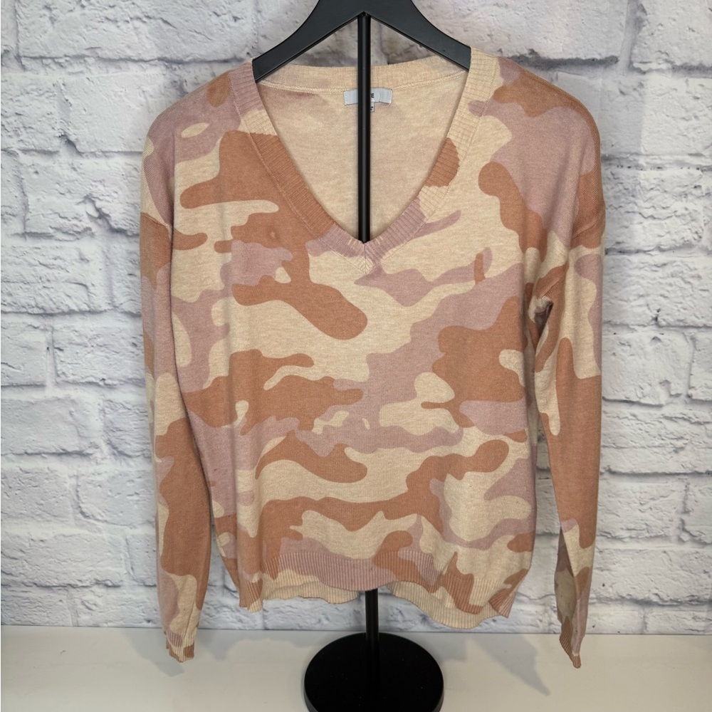 Fate Tan and Cream Camouflage V-Neck Sweater